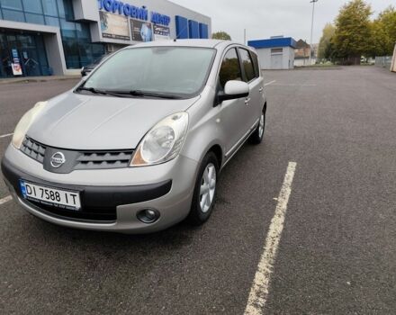 Серый Ниссан Ноут, объемом двигателя 1.5 л и пробегом 203 тыс. км за 5850 $, фото 1 на Automoto.ua