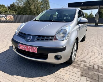 Сірий Ніссан Ноут, об'ємом двигуна 1.6 л та пробігом 200 тис. км за 5200 $, фото 1 на Automoto.ua
