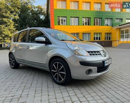 Сірий Ніссан Ноут, об'ємом двигуна 1.6 л та пробігом 137 тис. км за 6400 $, фото 1 на Automoto.ua