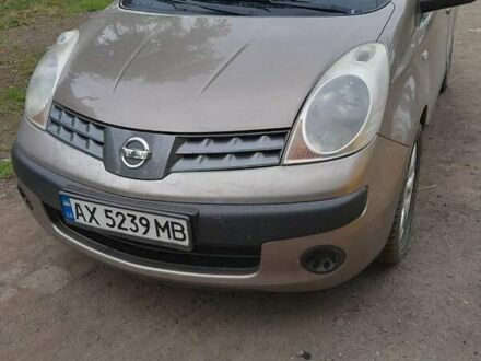 Ниссан Ноут 2006 в Харькове на Automoto.ua Серый Ниссан Ноут, объемом двигателя 1.5 л и пробегом 193 тыс. км за 6200 $, фото 1 на Automoto.ua
