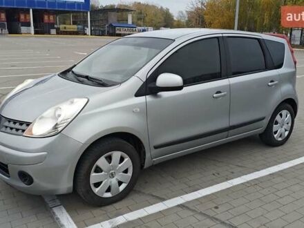 Серый Ниссан Ноут, объемом двигателя 1.4 л и пробегом 293 тыс. км за 5400 $, фото 1 на Automoto.ua