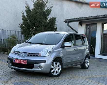 Сірий Ніссан Ноут, об'ємом двигуна 1.6 л та пробігом 189 тис. км за 5950 $, фото 1 на Automoto.ua