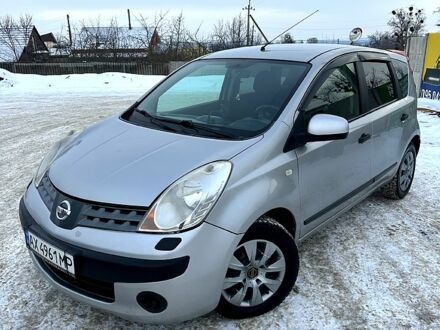 Сірий Ніссан Ноут, об'ємом двигуна 1.4 л та пробігом 230 тис. км за 4850 $, фото 1 на Automoto.ua