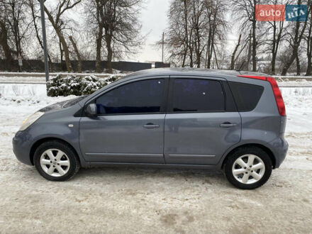 Серый Ниссан Ноут, объемом двигателя 1.6 л и пробегом 139 тыс. км за 5600 $, фото 1 на Automoto.ua
