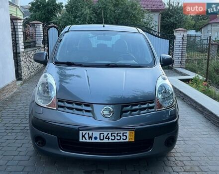 Сірий Ніссан Ноут, об'ємом двигуна 1.6 л та пробігом 238 тис. км за 5500 $, фото 1 на Automoto.ua