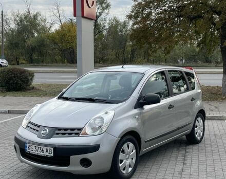 Сірий Ніссан Ноут, об'ємом двигуна 1.4 л та пробігом 170 тис. км за 4800 $, фото 1 на Automoto.ua
