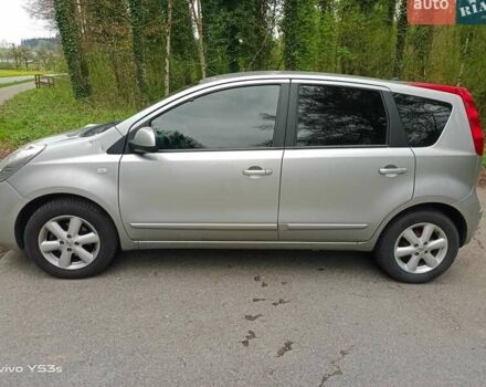 Сірий Ніссан Ноут, об'ємом двигуна 0 л та пробігом 127 тис. км за 7667 $, фото 1 на Automoto.ua