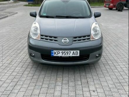 Серый Ниссан Ноут, объемом двигателя 1.4 л и пробегом 220 тыс. км за 4300 $, фото 1 на Automoto.ua