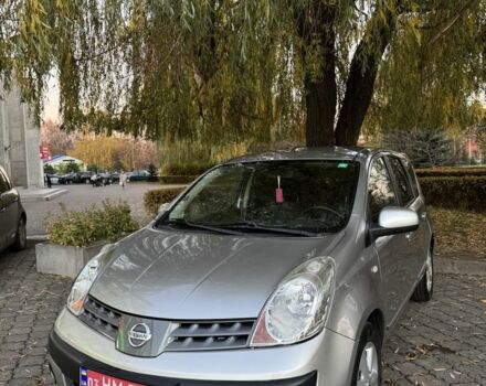 Серый Ниссан Ноут, объемом двигателя 1.6 л и пробегом 260 тыс. км за 6400 $, фото 1 на Automoto.ua
