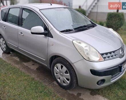 Серый Ниссан Ноут, объемом двигателя 1.4 л и пробегом 249 тыс. км за 4700 $, фото 1 на Automoto.ua
