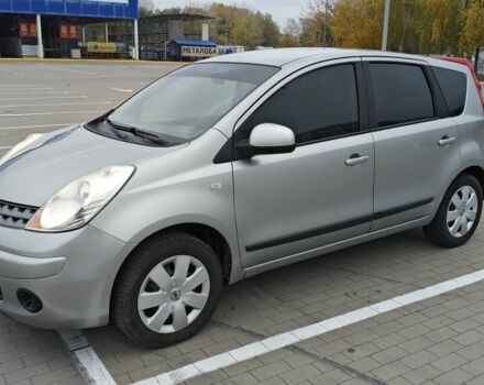 Сірий Ніссан Ноут, об'ємом двигуна 1.4 л та пробігом 292 тис. км за 5500 $, фото 1 на Automoto.ua