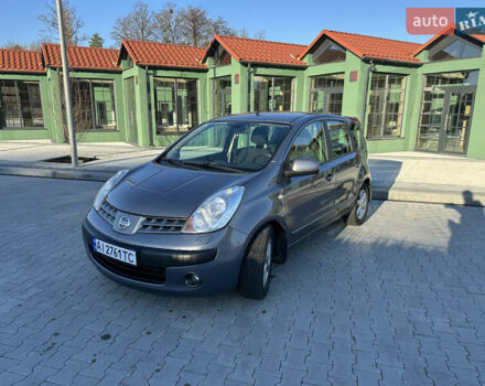 Серый Ниссан Ноут, объемом двигателя 1.6 л и пробегом 165 тыс. км за 6300 $, фото 1 на Automoto.ua