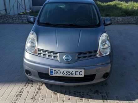 Сірий Ніссан Ноут, об'ємом двигуна 1.41 л та пробігом 201 тис. км за 4800 $, фото 1 на Automoto.ua
