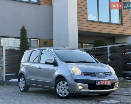 Сірий Ніссан Ноут, об'ємом двигуна 1.6 л та пробігом 138 тис. км за 5900 $, фото 1 на Automoto.ua