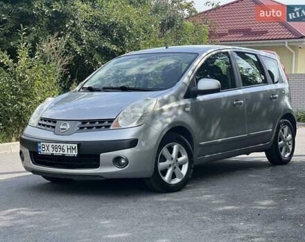 Сірий Ніссан Ноут, об'ємом двигуна 1.6 л та пробігом 259 тис. км за 6500 $, фото 1 на Automoto.ua