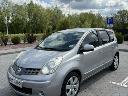 Сірий Ніссан Ноут, об'ємом двигуна 1.5 л та пробігом 258 тис. км за 5100 $, фото 1 на Automoto.ua