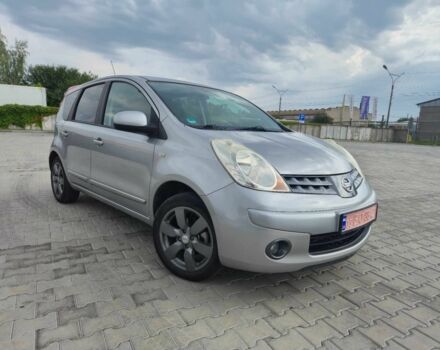 Сірий Ніссан Ноут, об'ємом двигуна 1.6 л та пробігом 170 тис. км за 5999 $, фото 1 на Automoto.ua