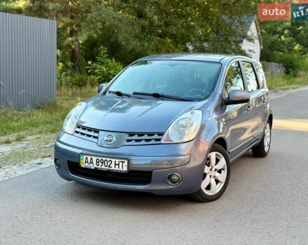 Сірий Ніссан Ноут, об'ємом двигуна 1.6 л та пробігом 270 тис. км за 5200 $, фото 1 на Automoto.ua