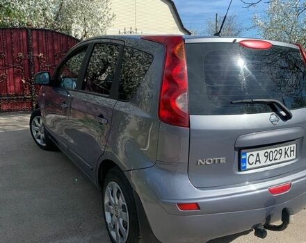 Сірий Ніссан Ноут, об'ємом двигуна 1.5 л та пробігом 280 тис. км за 5000 $, фото 1 на Automoto.ua