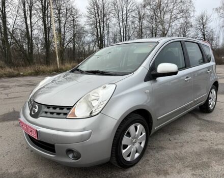 Сірий Ніссан Ноут, об'ємом двигуна 0 л та пробігом 214 тис. км за 5699 $, фото 1 на Automoto.ua