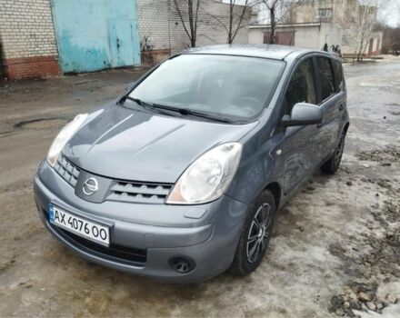 Сірий Ніссан Ноут, об'ємом двигуна 0 л та пробігом 215 тис. км за 4700 $, фото 1 на Automoto.ua