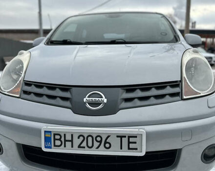 Сірий Ніссан Ноут, об'ємом двигуна 1.6 л та пробігом 178 тис. км за 6200 $, фото 1 на Automoto.ua