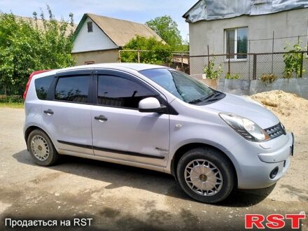 Ніссан Ноут 2008 у Дніпро (Дніпропетровську) на Automoto.ua Сірий Ніссан Ноут, об'ємом двигуна 1.4 л та пробігом 168 тис. км за 5400 $, фото 1 на Automoto.ua