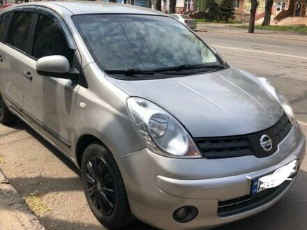 Серый Ниссан Ноут, объемом двигателя 1.4 л и пробегом 175 тыс. км за 6200 $, фото 1 на Automoto.ua