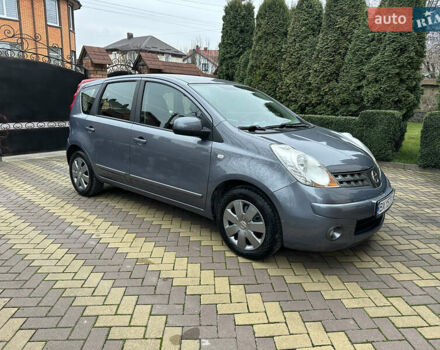 Сірий Ніссан Ноут, об'ємом двигуна 1.6 л та пробігом 190 тис. км за 7950 $, фото 1 на Automoto.ua