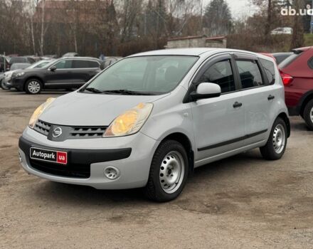 Сірий Ніссан Ноут, об'ємом двигуна 1.4 л та пробігом 137 тис. км за 4990 $, фото 1 на Automoto.ua