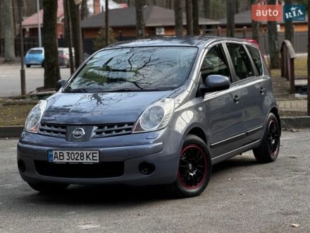 Серый Ниссан Ноут, объемом двигателя 1.6 л и пробегом 206 тыс. км за 6499 $, фото 1 на Automoto.ua