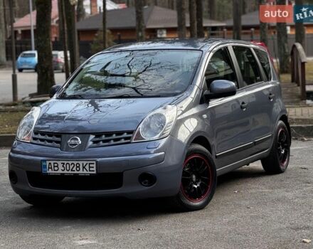 Серый Ниссан Ноут, объемом двигателя 1.6 л и пробегом 206 тыс. км за 6499 $, фото 1 на Automoto.ua