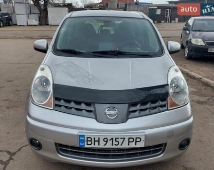 Серый Ниссан Ноут, объемом двигателя 1.39 л и пробегом 253 тыс. км за 5500 $, фото 1 на Automoto.ua
