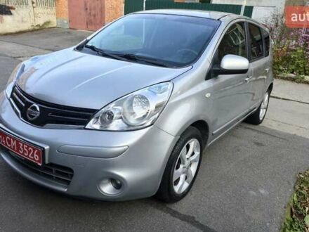 Серый Ниссан Ноут, объемом двигателя 1.4 л и пробегом 171 тыс. км за 6300 $, фото 1 на Automoto.ua
