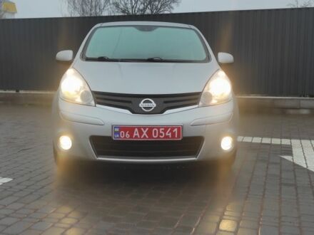 Серый Ниссан Ноут, объемом двигателя 1.6 л и пробегом 219 тыс. км за 6700 $, фото 1 на Automoto.ua