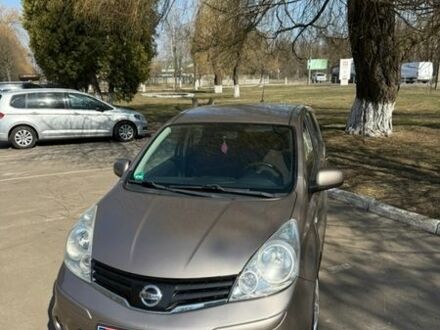 Серый Ниссан Ноут, объемом двигателя 1.39 л и пробегом 220 тыс. км за 5200 $, фото 1 на Automoto.ua