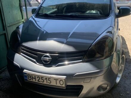Сірий Ніссан Ноут, об'ємом двигуна 1.6 л та пробігом 2 тис. км за 6508 $, фото 1 на Automoto.ua