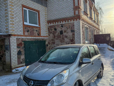 Серый Ниссан Ноут, объемом двигателя 1.6 л и пробегом 203 тыс. км за 7200 $, фото 1 на Automoto.ua