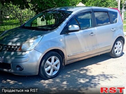 Сірий Ніссан Ноут, об'ємом двигуна 1.6 л та пробігом 165 тис. км за 3700 $, фото 1 на Automoto.ua