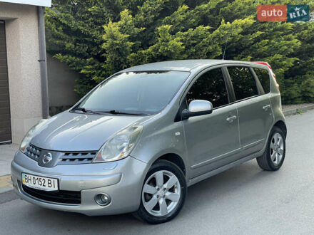 Ниссан Ноут 2009 в Одессе на Automoto.ua Серый Ниссан Ноут, объемом двигателя 1.6 л и пробегом 146 тыс. км за 6999 $, фото 1 на Automoto.ua