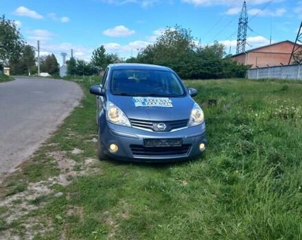 Серый Ниссан Ноут, объемом двигателя 1.6 л и пробегом 224 тыс. км за 7000 $, фото 1 на Automoto.ua