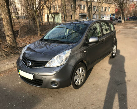 Серый Ниссан Ноут, объемом двигателя 1.4 л и пробегом 76 тыс. км за 7700 $, фото 1 на Automoto.ua