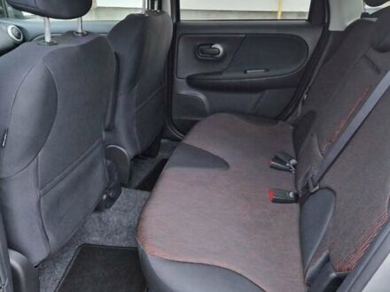 Сірий Ніссан Ноут, об'ємом двигуна 1.4 л та пробігом 187 тис. км за 6250 $, фото 1 на Automoto.ua