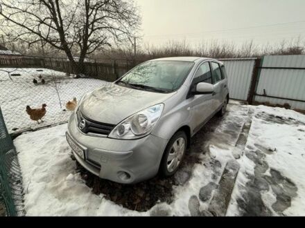 Серый Ниссан Ноут, объемом двигателя 1.5 л и пробегом 2 тыс. км за 6200 $, фото 1 на Automoto.ua