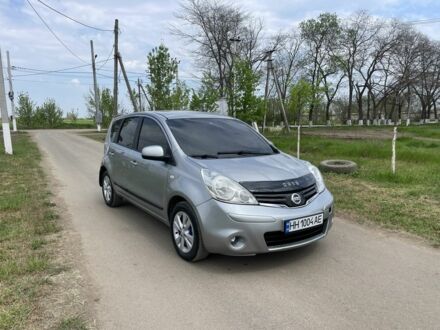 Ниссан Ноут 2010 в Одессе на Automoto.ua Серый Ниссан Ноут, объемом двигателя 1.6 л и пробегом 160 тыс. км за 6700 $, фото 1 на Automoto.ua