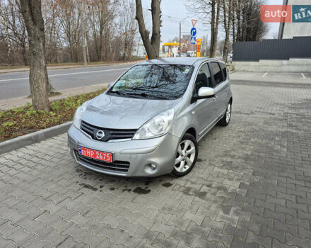 Сірий Ніссан Ноут, об'ємом двигуна 1.4 л та пробігом 187 тис. км за 5999 $, фото 1 на Automoto.ua