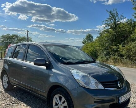 Сірий Ніссан Ноут, об'ємом двигуна 1.6 л та пробігом 218 тис. км за 6900 $, фото 1 на Automoto.ua