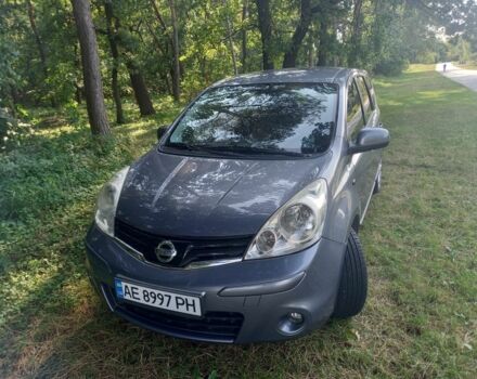 Сірий Ніссан Ноут, об'ємом двигуна 1.5 л та пробігом 240 тис. км за 6400 $, фото 1 на Automoto.ua