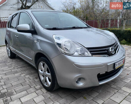 Серый Ниссан Ноут, объемом двигателя 1.6 л и пробегом 148 тыс. км за 6890 $, фото 1 на Automoto.ua
