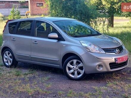 Серый Ниссан Ноут, объемом двигателя 1.6 л и пробегом 183 тыс. км за 5750 $, фото 1 на Automoto.ua